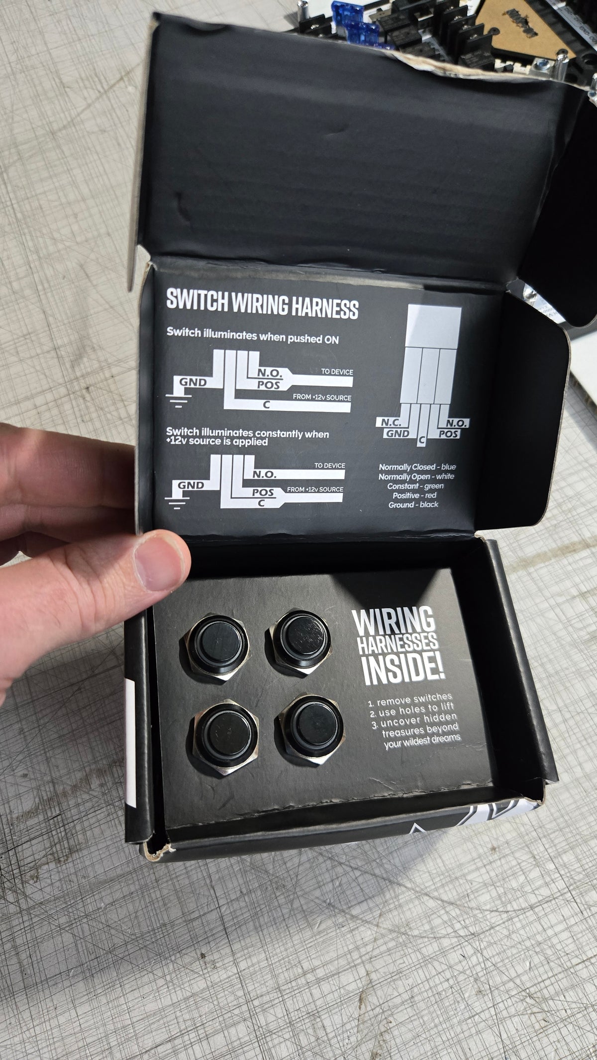 Waterproof 16mm Latching Black Halo Ring 12V Push Button Switch SPDT 4 Pack