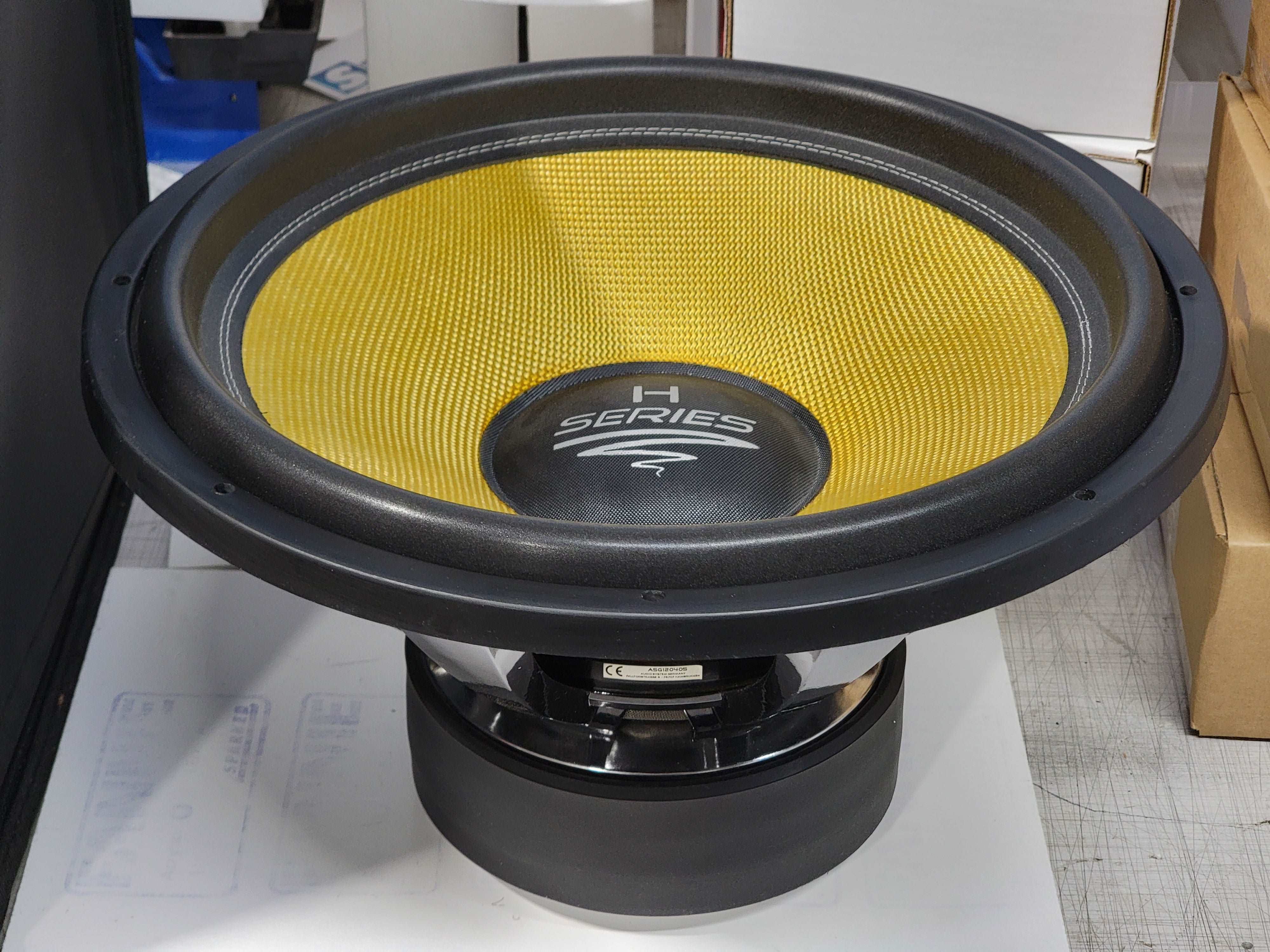 (OPEN BOX) Audio System H Series H-18 SPL D2 2400W 18" Subwoofer