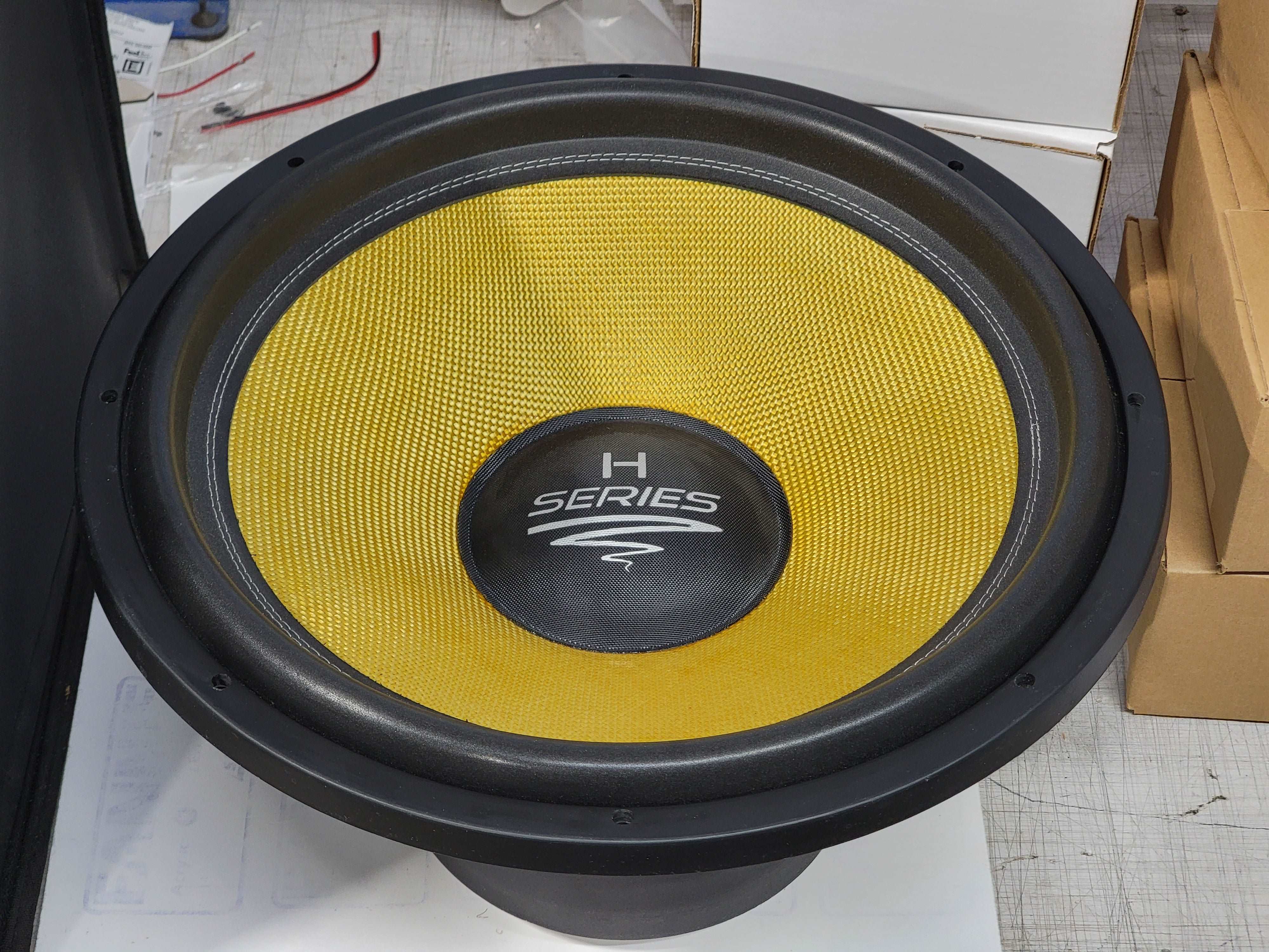 (OPEN BOX) Audio System H Series H-18 SPL D2 2400W 18" Subwoofer