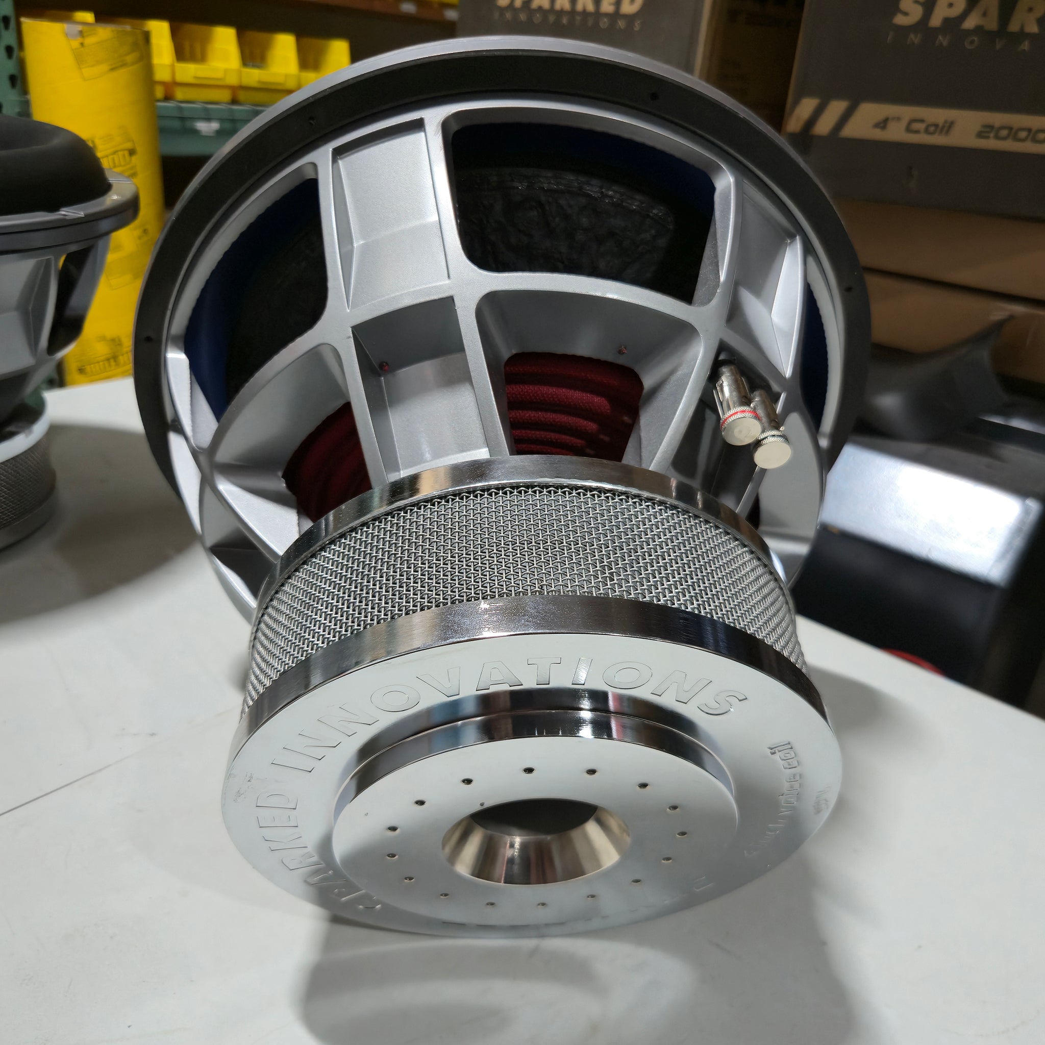 Custom Cabon Cap Sparked 15" Bass Blaster Car Audio Subwoofer 2000W DVC