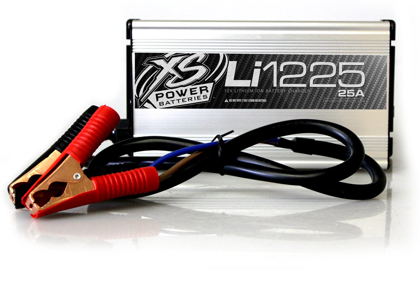 XS Power Li1225 12V Lithium Ion Vehicle Battery Charger 25A - Li1225 - Sparked Innovations